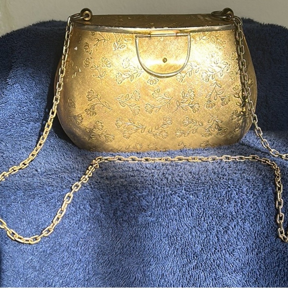 Harry Rosenfeld Vintage Metal Engraved Gold Flower Evening Shoulder Bag